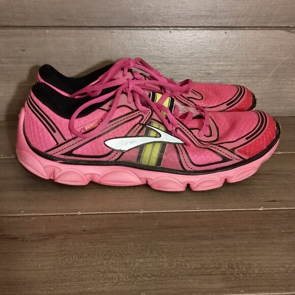 Brooks PureFlow Women Pink Running Shoes Size 6 - Picture 2 of 13